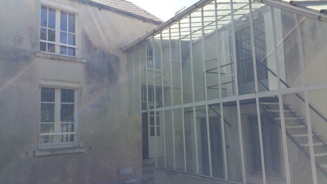 Meung Sur Loire Sur La Route Des Chateaux Exterior foto
